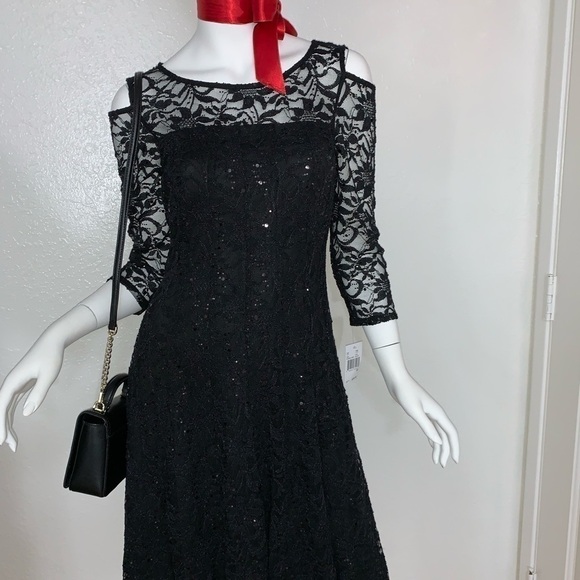 Rabbit Rabbit Rabbit Cold Shoulder Lace Dress 10​​ - Picture 2 of 8